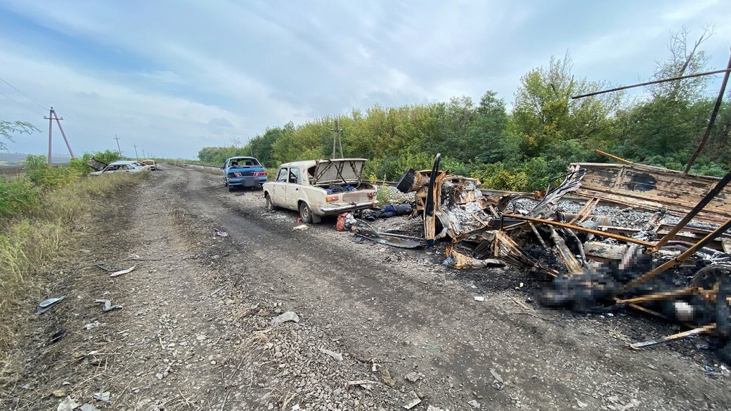 Attack on a civilian convoy near Kurylivka, Kupiansk raion, Kharkiv oblast Photo SBU