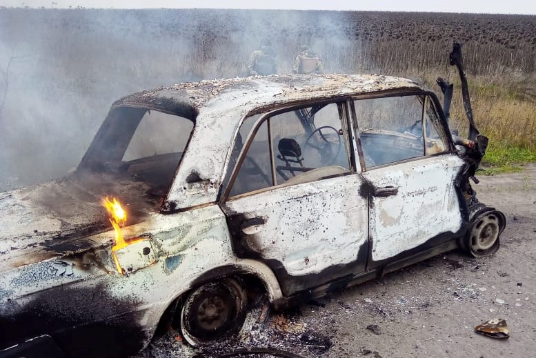 У Куп’янському районі окупанти обстріляли цивільну автівку, 6 листопада © Національна поліція