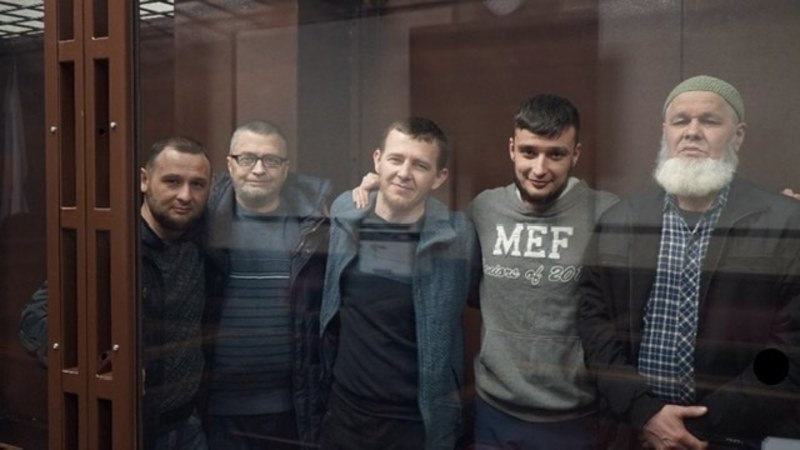 From left Erfan Osmanov, Dzhemil Gafarov, Seiran Murtaza, Alim Karimov and Sevet Gaziev Photo Crimean Solidarity
