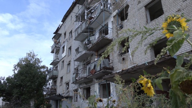 Будинок у Бородянці, який постраждав внаслідок авіаудару
