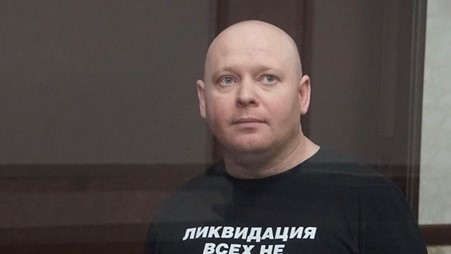 Ametkhan Abdulvapov in court on 15.03.2023 in a T-shirt with the words ’Liquidation of all dissenters’ Photo Crimean Solidarity
