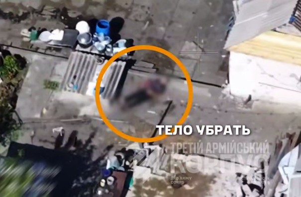 The body of one of the Russians’ victims The words in Russian say ’’Remove the body’ From the footage posted by the Third Army Corps