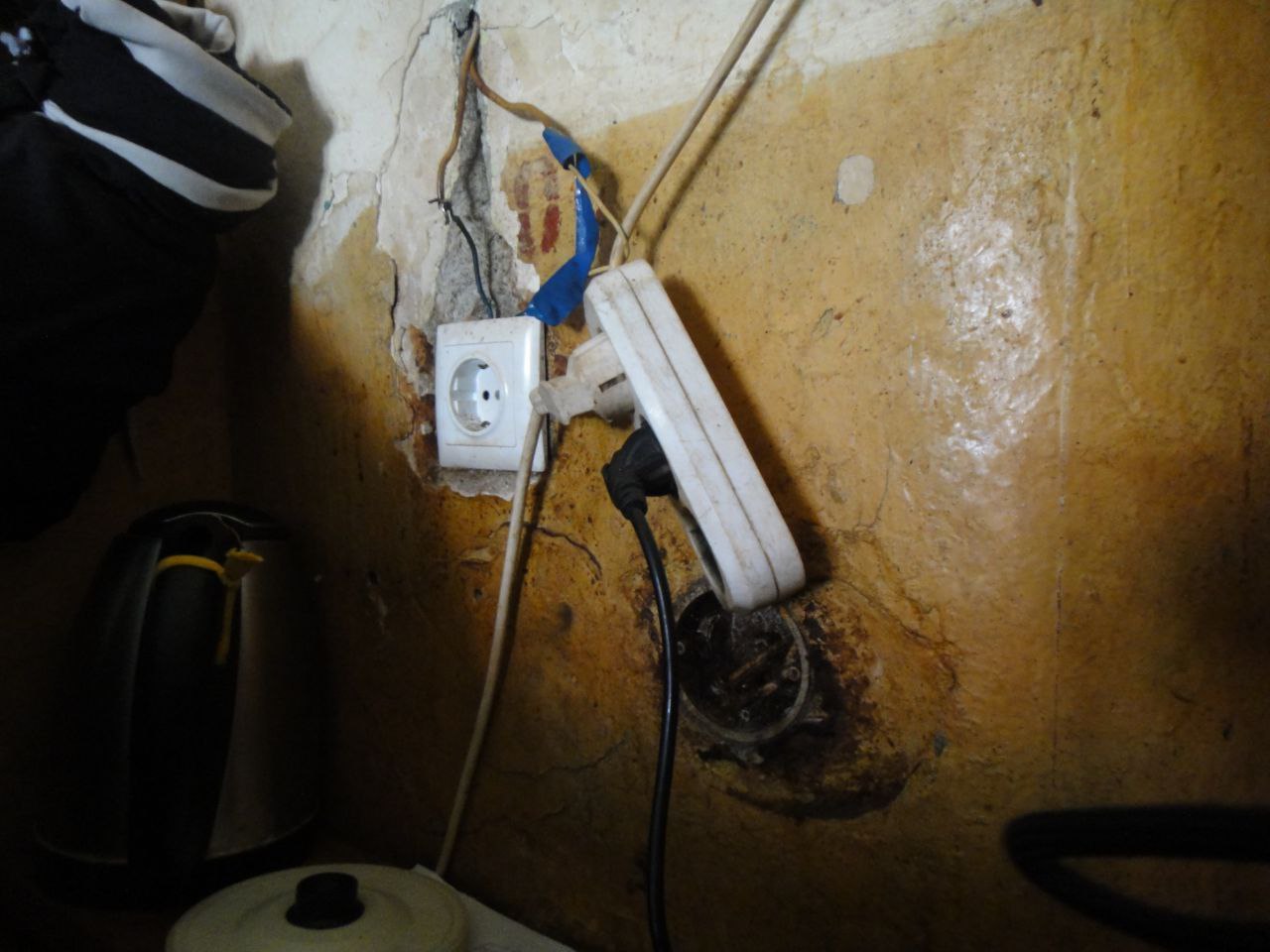 [“Закарпатська установа виконання покарань №9”]