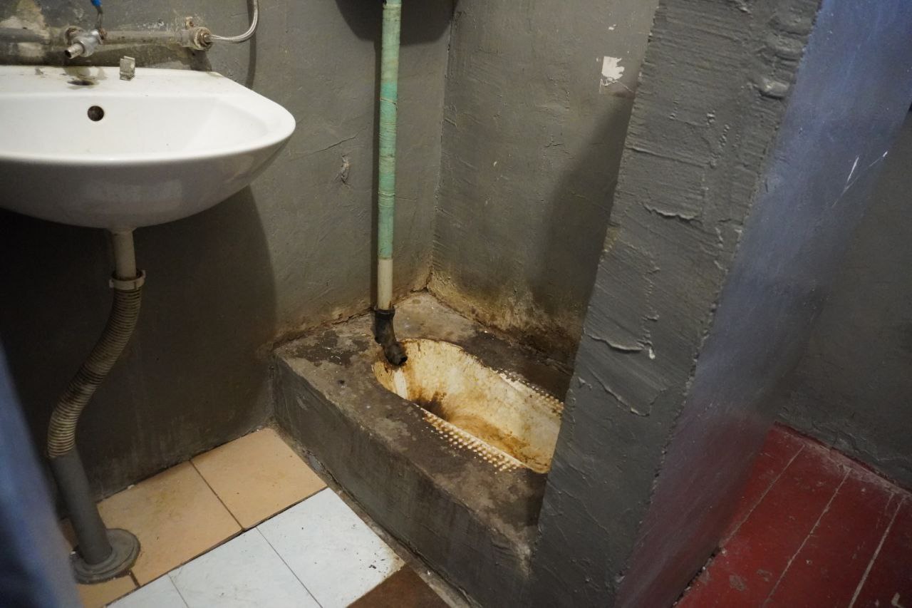 [ДУ “Хмельницький слідчий ізолятор”]