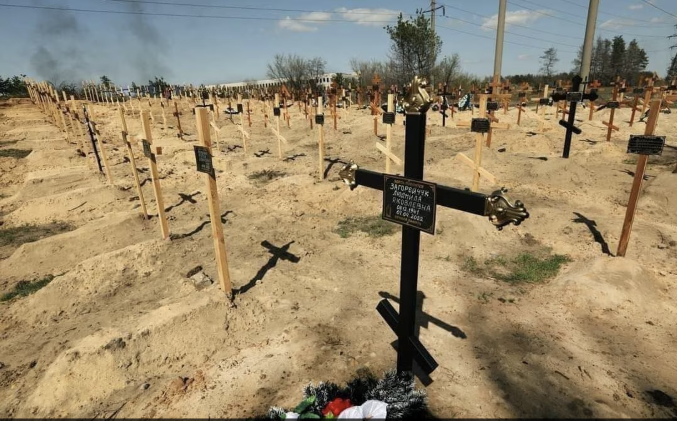 The graveyard at Lisna Dacha initiated by the Sieierodonetsk authorities to bury those killed by the Russians in early 2022 and those who died but could not be buried because of the Russian assault on the city. Photo from the Luhansk Regional Military Administration